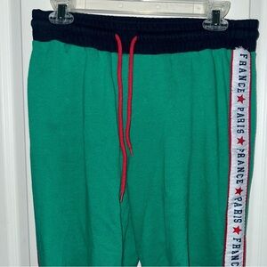 Forever 21 sweat pants joggers Paris France